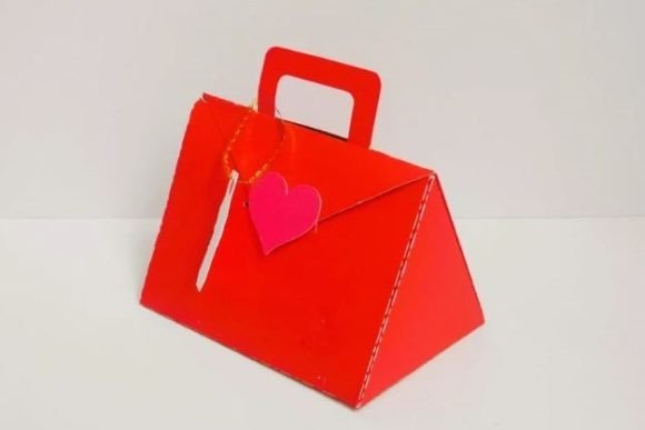 Purse Treat Box: 3D SVG for Birthdays